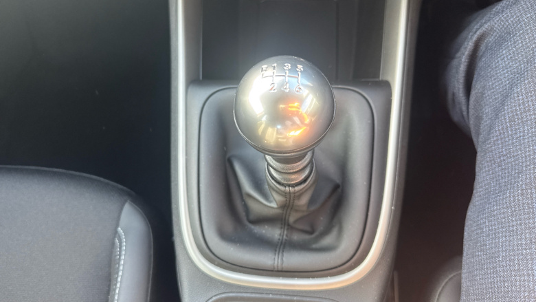 Jeep Avenger 1.2 Altitude 5dr Petrol Hatchback